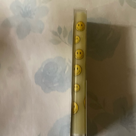 Huntington Home 2 Pack Smile LED Novelty Taper Candles - Picture 8 of 9